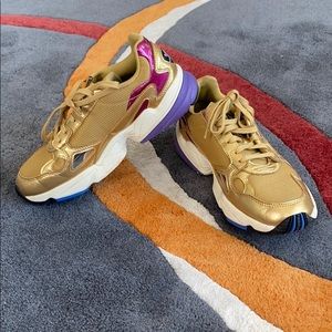 Adidas Falcon Sneaker